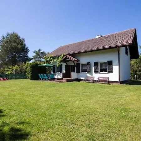 Dom wakacyjny With Private Garden, *